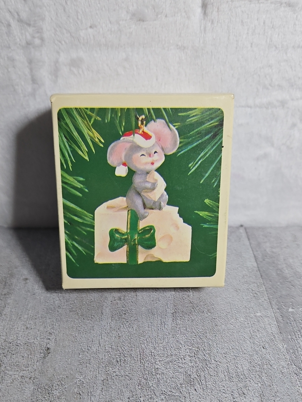 1983 Mouse On Cheese Hallmark Keepsake Christmas ornament NIB